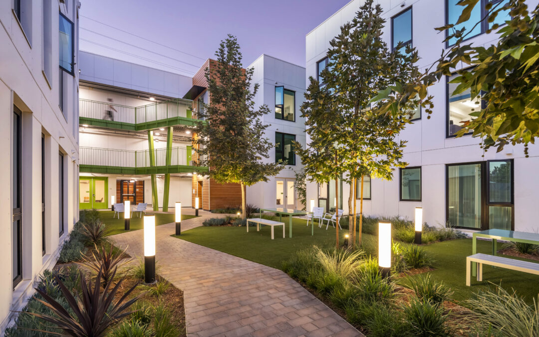 Vanowen Apartments